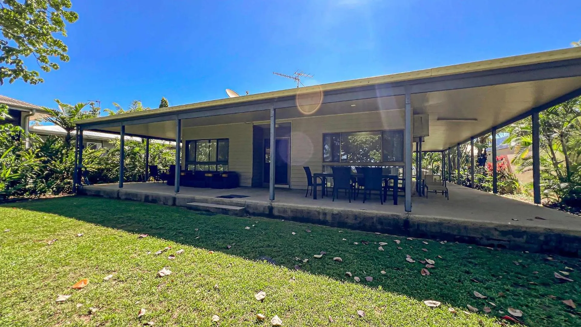 Bluefin House Villa Mission Beach Australia